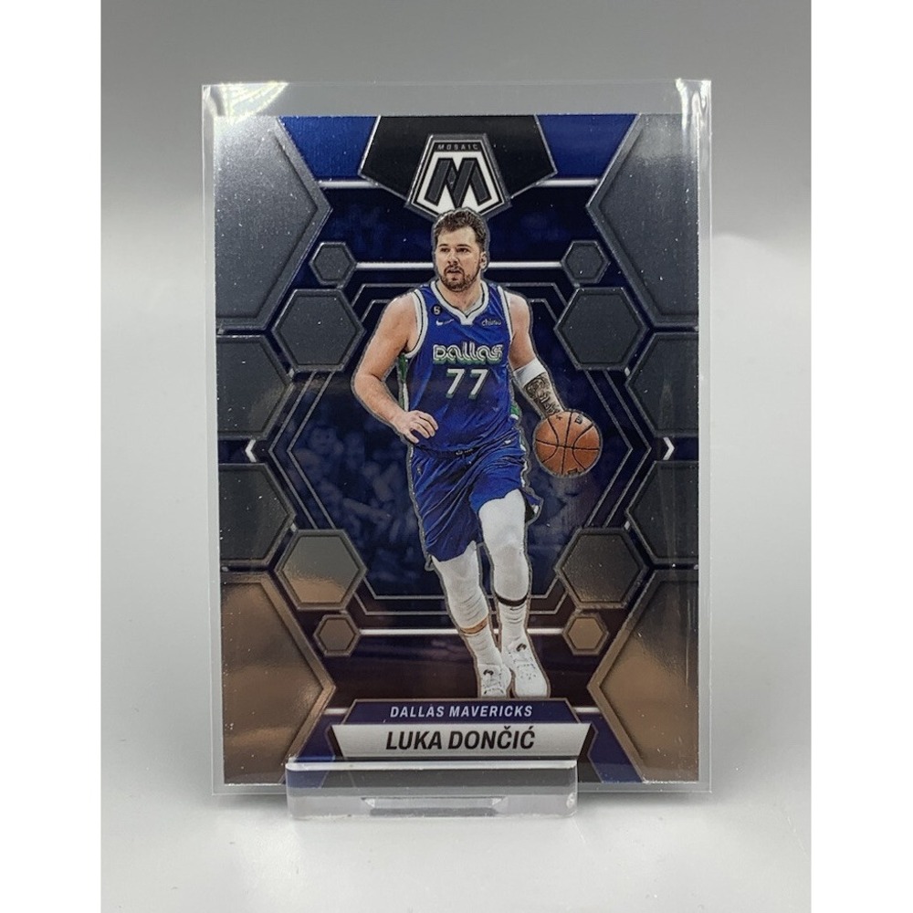 2022-2023 Panini Mosaic Basketball Luka Doncic - #1 Mavericks